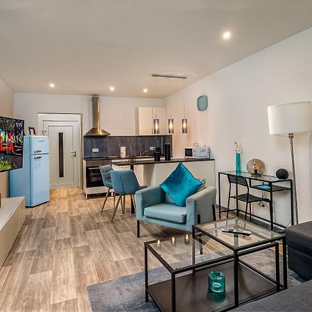 Tiny House In Duisburg By Junik Apartments 外观 照片